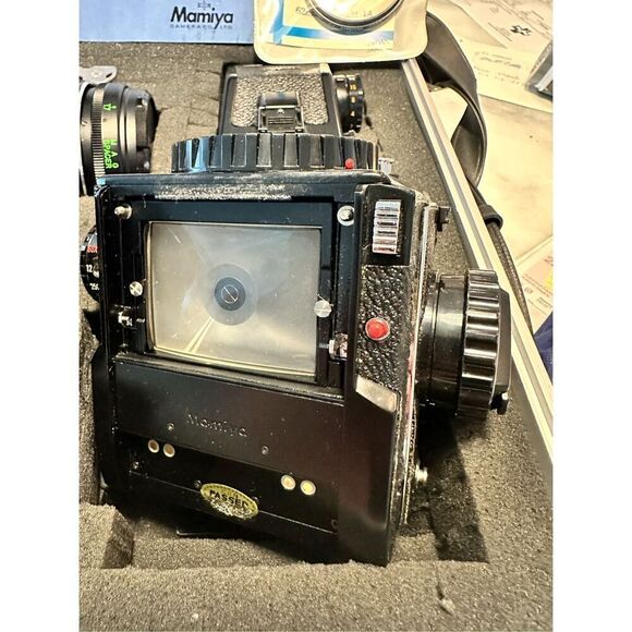 Vintage Mamiya M645 Medium Format Film Camera W/ 4 Lenses 2 Keys & Case Black OS - Picture 12 of 16
